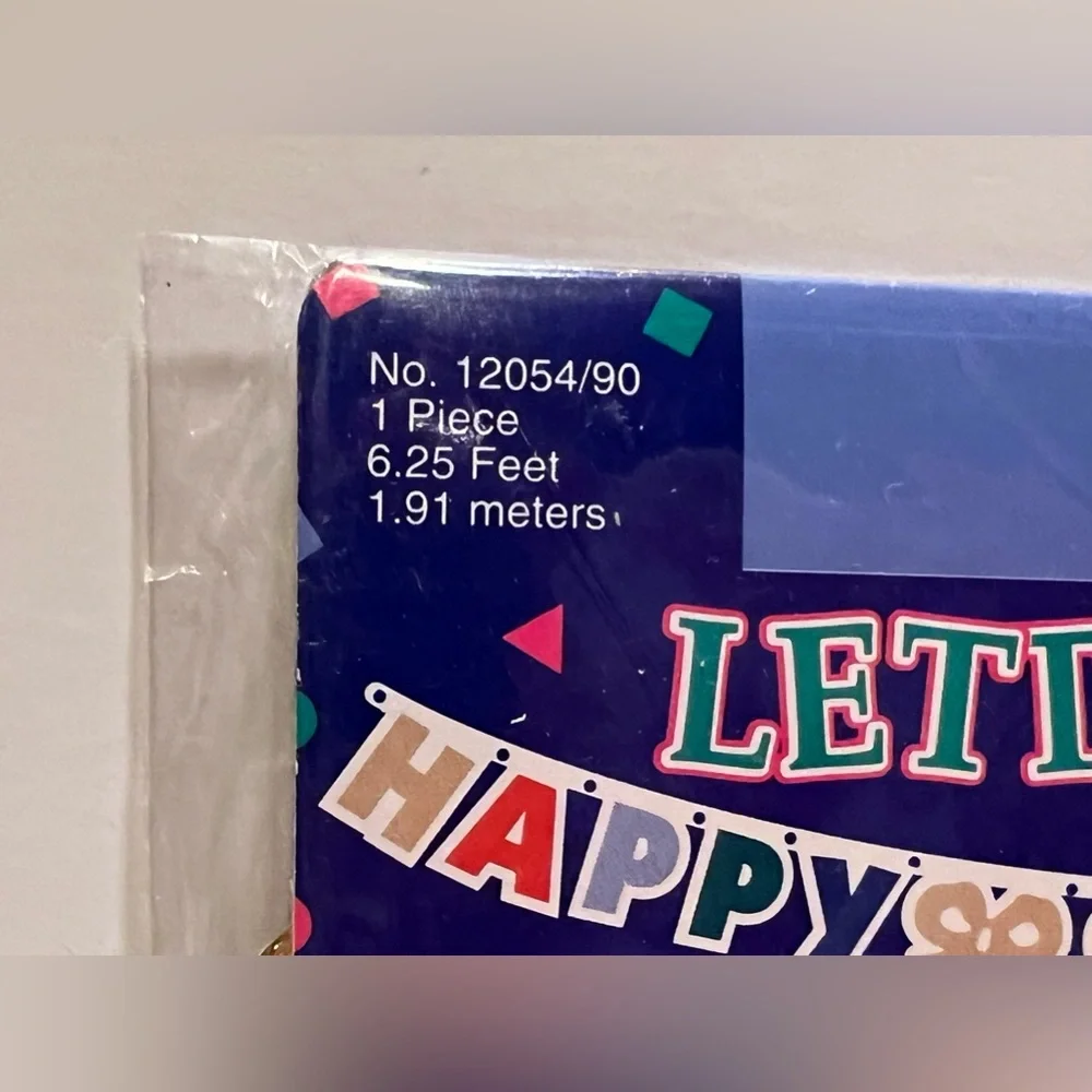 NWT HAPPY 21st BIRTHDAY LETTER BANNER.